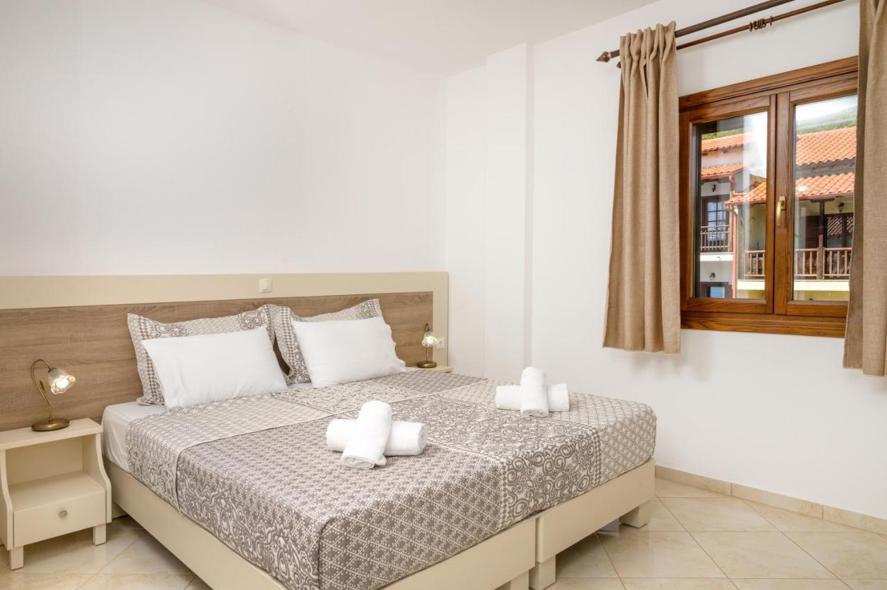 Pension Stelios Ouranoupoli Exterior photo